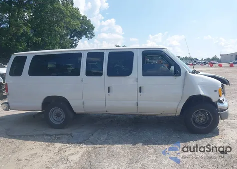 2002 Ford E-350 Super Duty Xl/Xlt z USA, uszkodzony, nr VIN 1FBSS31L12HB05684